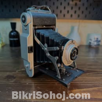Antique vintage camera from 1940's
